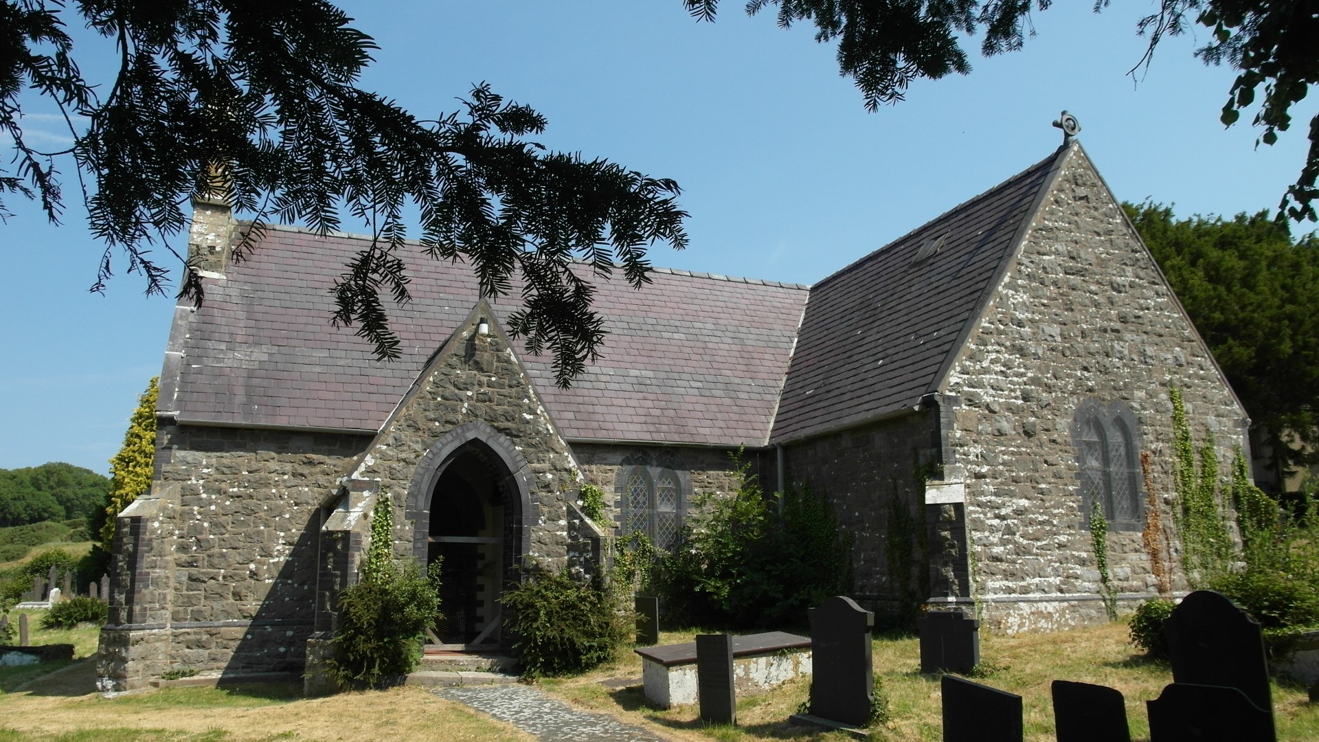 St Cawdraf Llangoed